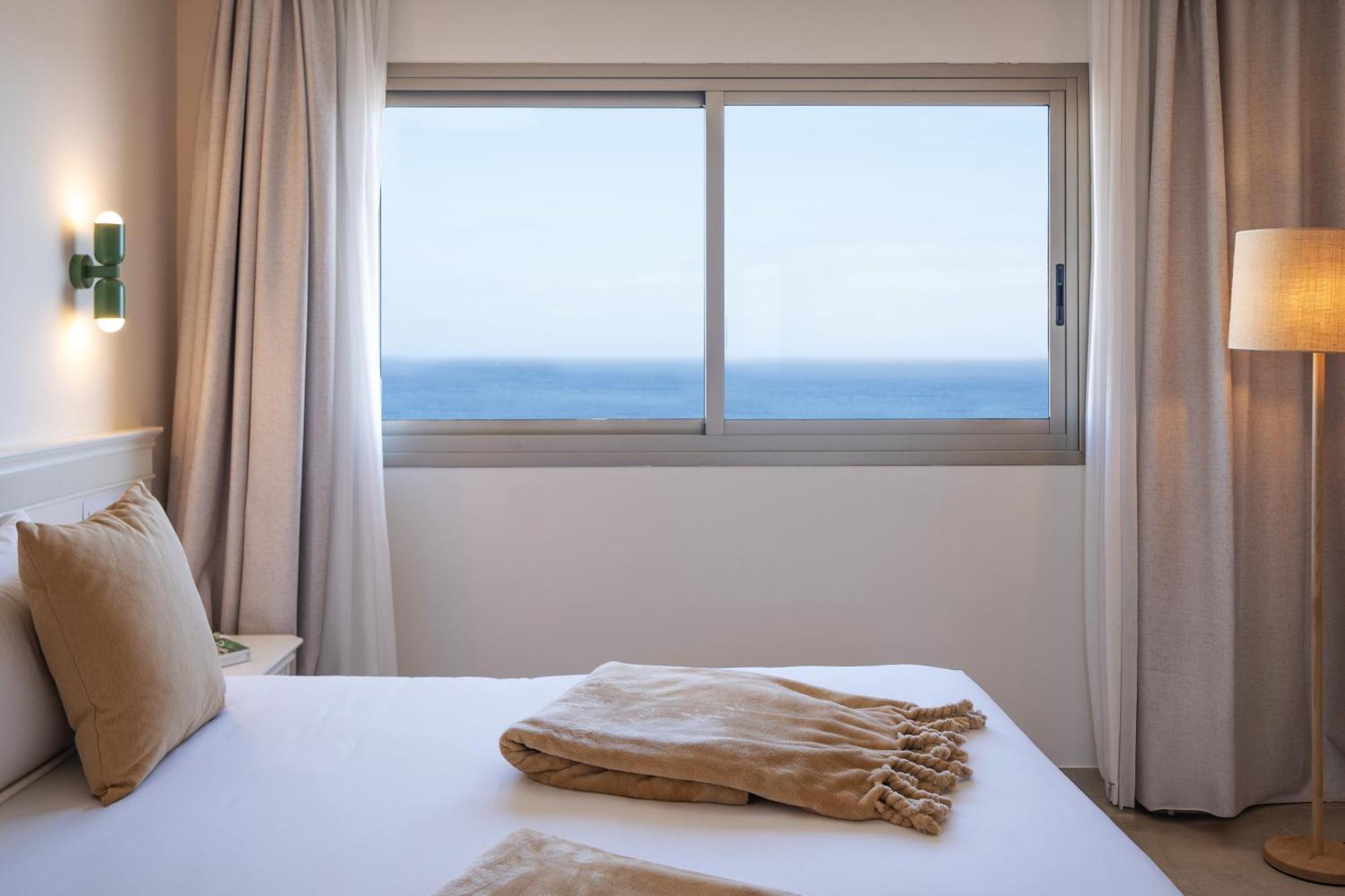 Iberostar Waves Gaviotas Park Hotel Jandia  Exterior photo